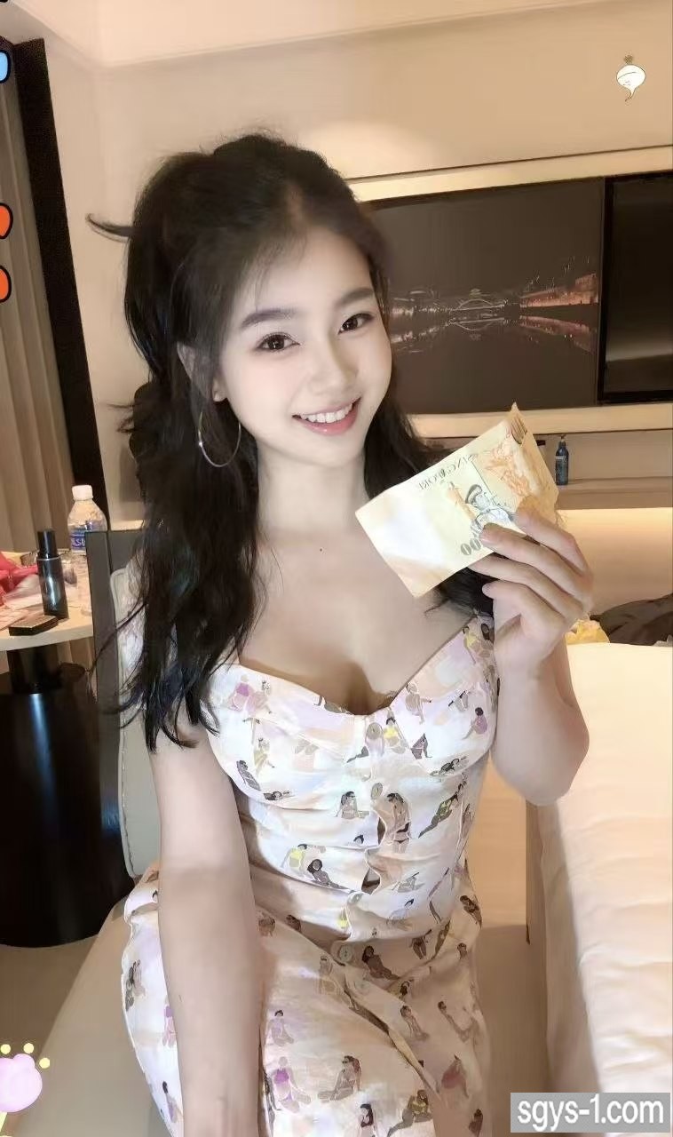 QiQi-琪琪